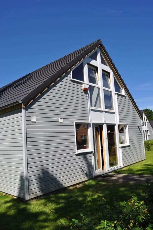 Bungalow Froid Chapelle Bagian luar foto